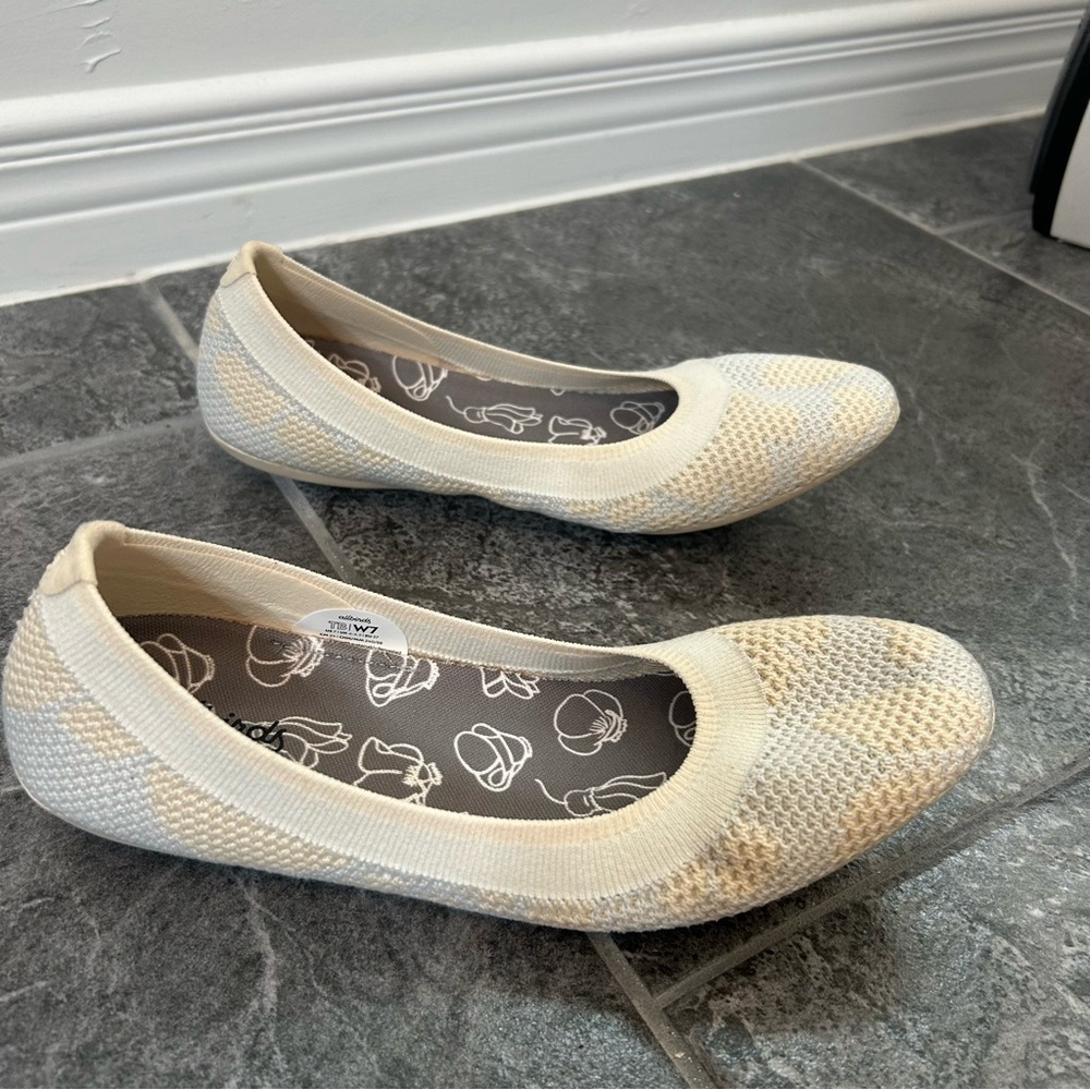 NWOB Allbirds Tree Breezers Cream Ballet Flats Size 7 Office Travel Comfort - Picture 2 of 12